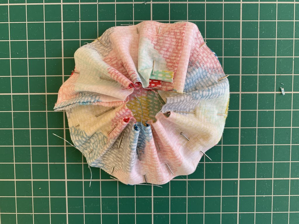 how to make a wrist pin cushion crafty sewing sew