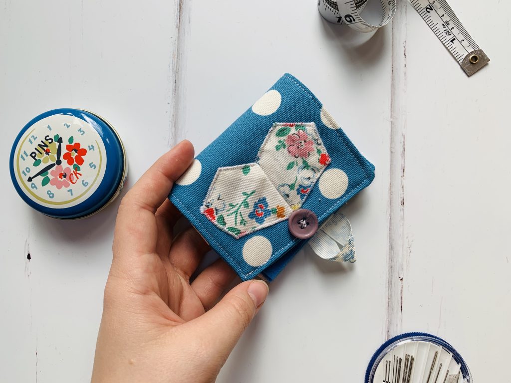 how to make a sewing needle case