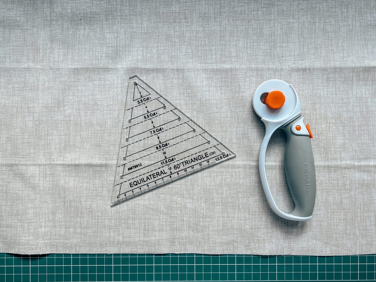 How To Use A Triangle Quilting Ruler